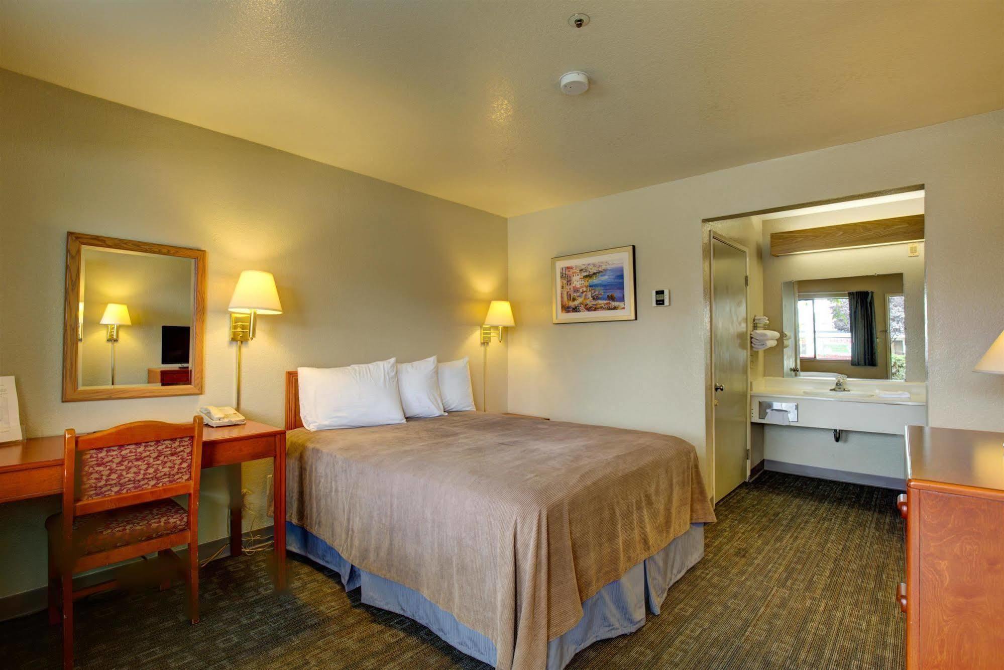 Good Nite Inn Salinas Exterior photo